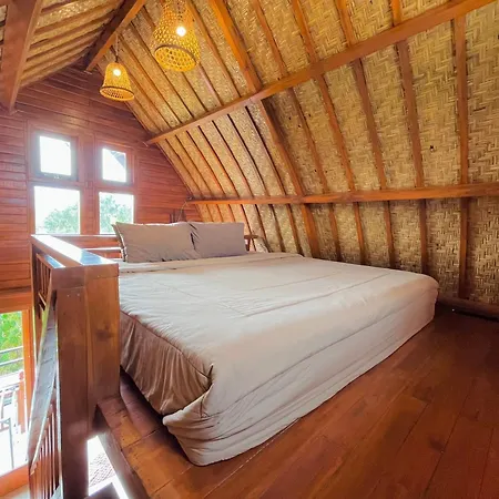 Murna House 1, Rooftop Balinese Wooden House 360 Sunrise To Sunset View