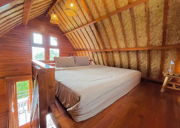 Murna House 1, Rooftop Balinese Wooden House 360 Sunrise To Sunset View Gasthof 3*